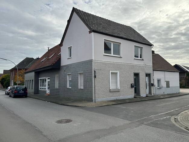 Mehrfamilienhaus zum Kauf 395.000 € 9 Zimmer 383 m² 850 m² Grundstück Borghorst Steinfurt 48565
