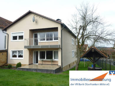 Einfamilienhaus zum Kauf 299.000 € 8 Zimmer 206 m² 742 m² Grundstück frei ab 08.10.2025 Oberrodach Marktrodach 96364