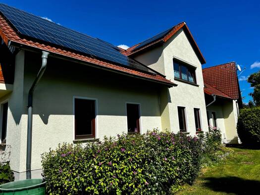 Haus zum Kauf 370.000 € 5 Zimmer 130 m² 1.040 m² Grundstück Ebersbach Ebersbach-Neugersdorf 02730