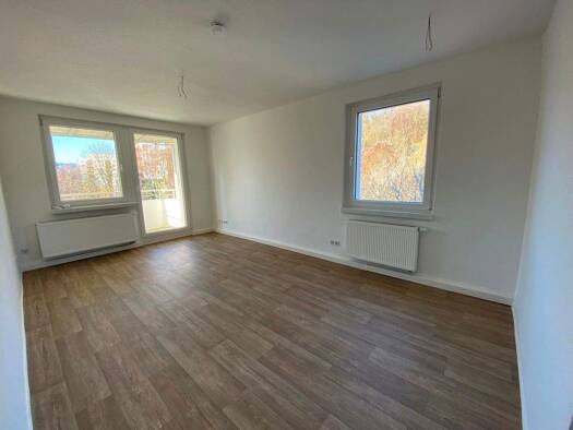 Wohnung zur Miete 343 € 3 Zimmer 59,5 m² 5. Geschoss Leonhard-Frank-Straße 24 Suhl 98529