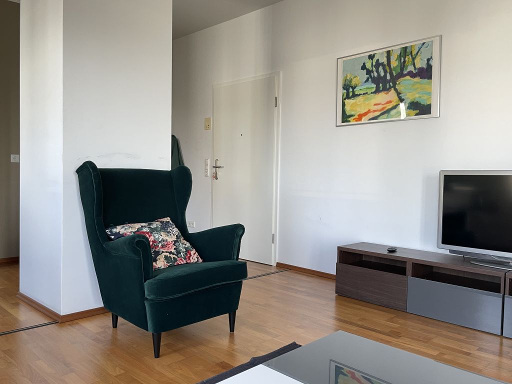 Wohnung zur Miete Wohnen auf Zeit 1.600 € 2 Zimmer 59 m²<br/>Wohnfläche 03.01.2025<br/>Verfügbarkeit Krachtstr. Friedrichshain Berlin 10245