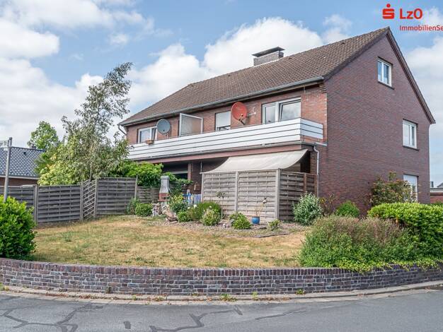 Mehrfamilienhaus zum Kauf 329.000 € 10 Zimmer 248,4 m² 887 m² Grundstück Zetel Zetel 26340