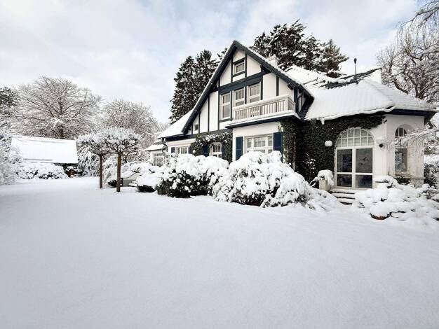 Haus zum Kauf 2.500.000 € 10 Zimmer 428 m² 3.245 m² Grundstück Aumühle 21521