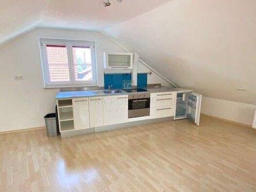 Studio zur Miete 350 € 1 Zimmer 35 m² 2. Geschoss frei ab sofort Hegnenbergstraße 21 Oberhaunstadt Ingolstadt 85055