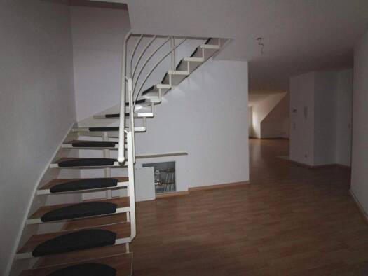 Wohnung zur Miete 740 € 4 Zimmer 101,4 m² 3. Geschoss frei ab sofort Brühl 7 Gotha 99867