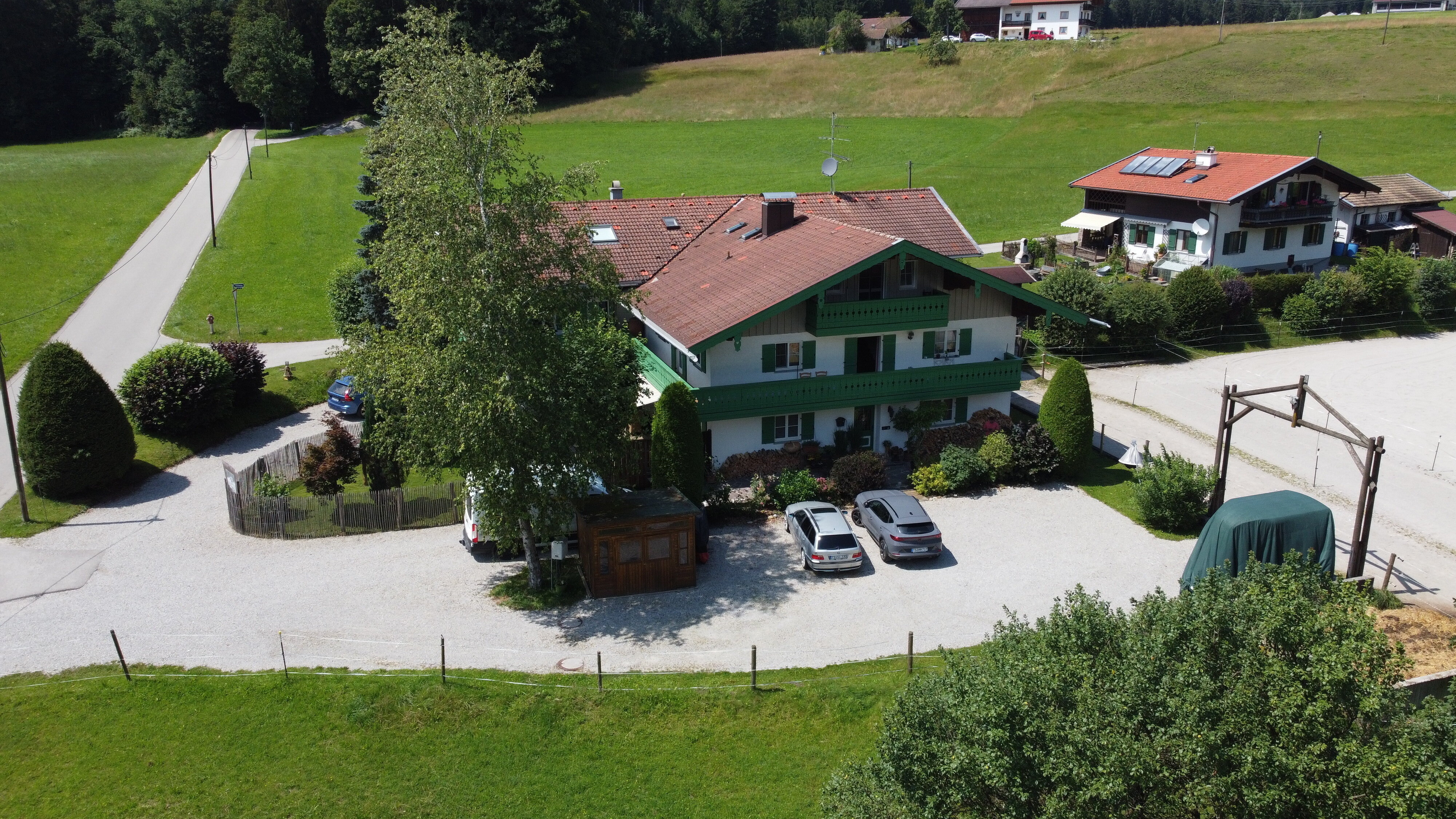 Bauernhaus zum Kauf 1.780.000 € 8 Zimmer 350 m²<br/>Wohnfläche 9.401 m²<br/>Grundstück Pattenau Siegsdorf 83313