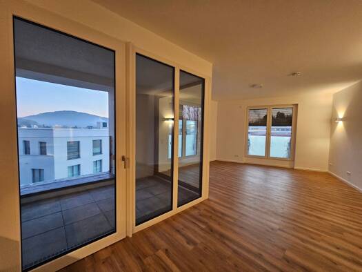 Wohnung zur Miete 1.080 € 2 Zimmer 69 m² Geschoss 3/4 frei ab sofort Innenstadt Baden-Baden 76530