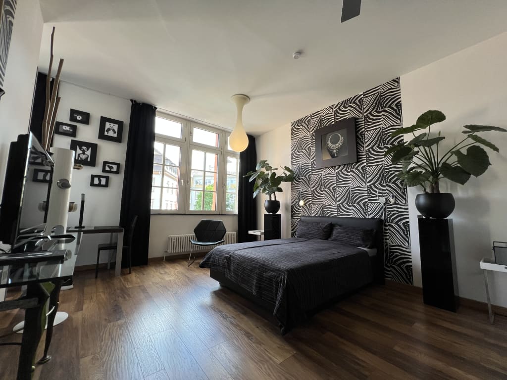 Wohnung zur Miete Wohnen auf Zeit 1.800 € 1 Zimmer 40 m²<br/>Wohnfläche 01.02.2025<br/>Verfügbarkeit Luisenring Jungbusch Mannheim 68159