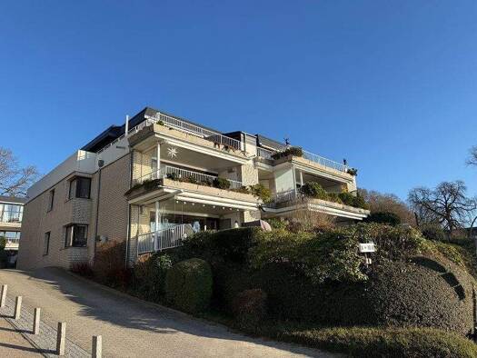 Wohnung zur Miete 2.800 € 3 Zimmer 135 m² frei ab sofort Falkensteiner Ufer 8 Blankenese Hamburg 22587