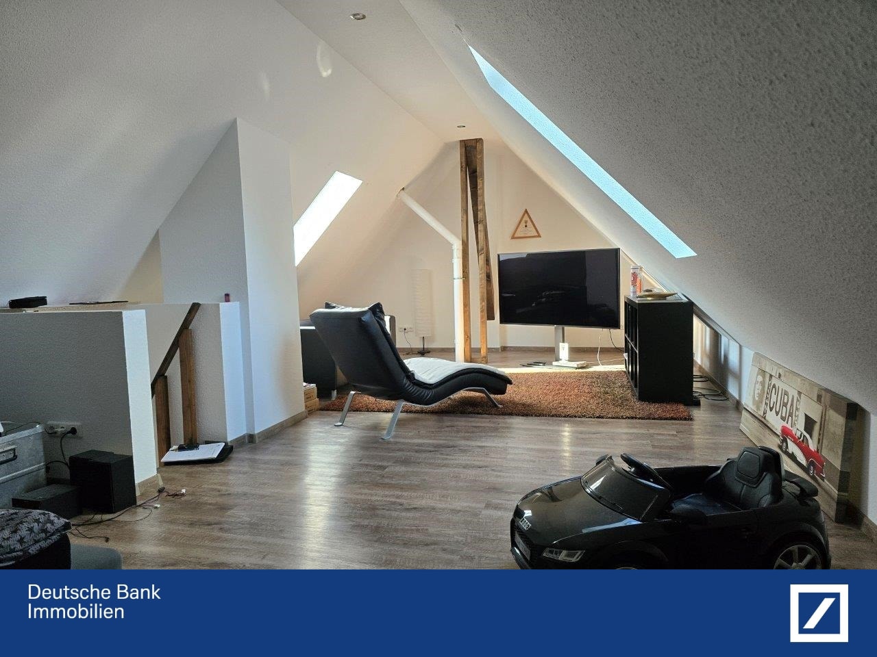 Einfamilienhaus zum Kauf 325.000 € 6 Zimmer 236 m²<br/>Wohnfläche 342 m²<br/>Grundstück 01.09.2025<br/>Verfügbarkeit Fischbeck Hessisch Oldendorf 31840