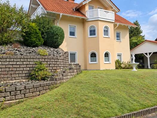 Einfamilienhaus zum Kauf 355.000 € 6 Zimmer 167 m² 944 m² Grundstück frei ab sofort Nachtigallenweg 3 Herpf Meiningen 98617