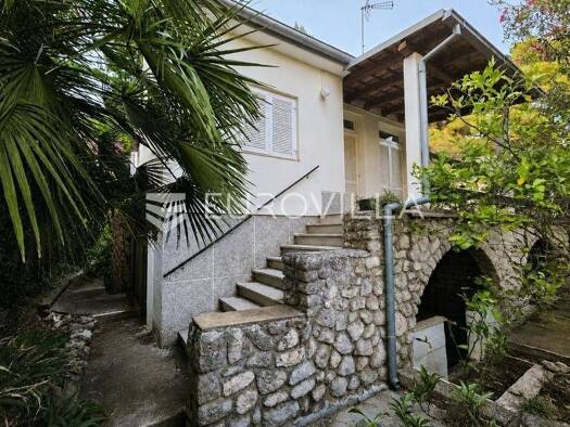 Haus zum Kauf 450.000 € 7 Zimmer 142 m² Mali Losinj Mali Lošinj