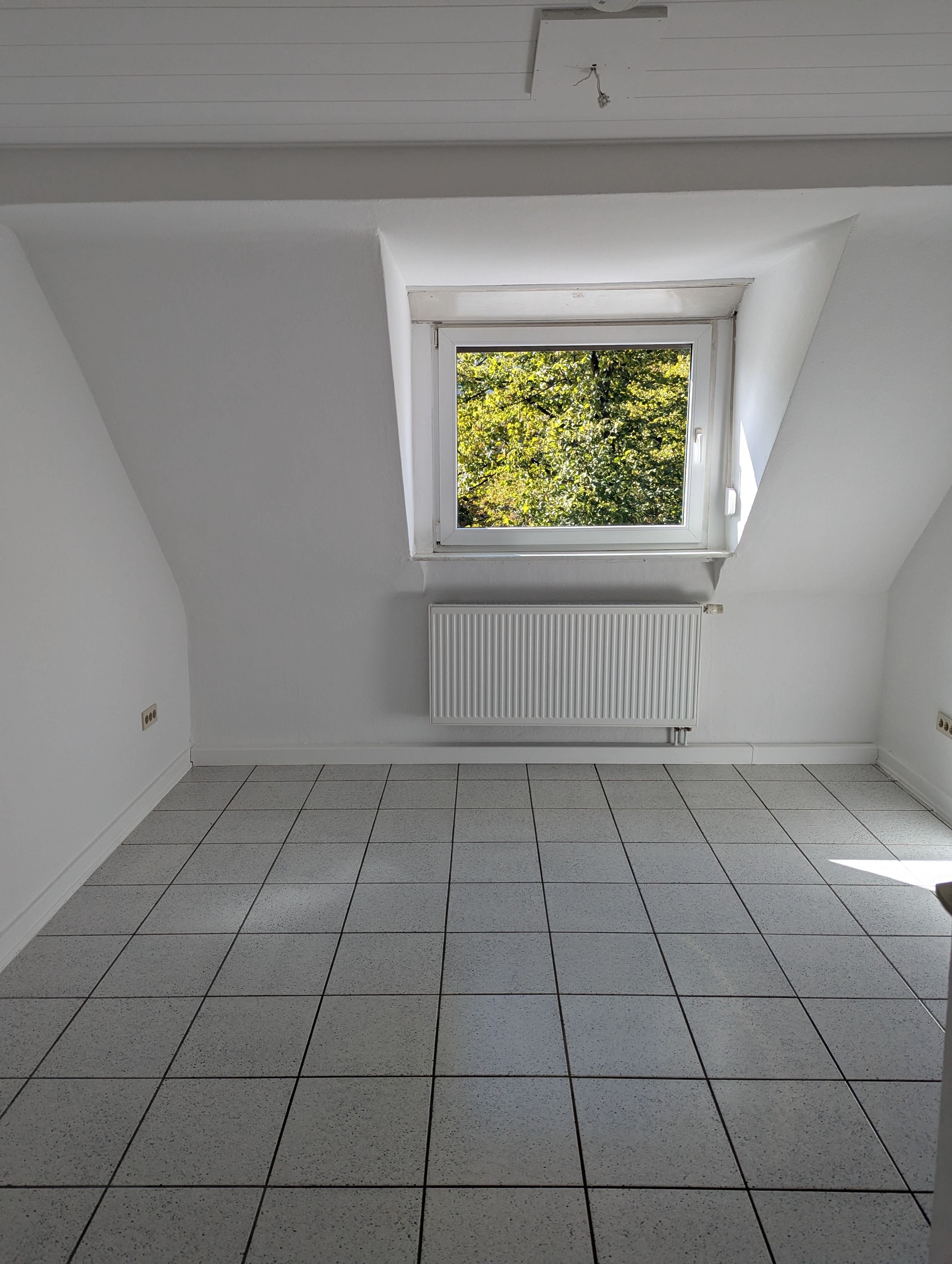 Wohnung zur Miete 720 € 4 Zimmer 80 m²<br/>Wohnfläche 4.<br/>Geschoss ab sofort<br/>Verfügbarkeit Zeppelin Straße,Ecke Erlenstraße Neckarstadt - West Mannheim 68169