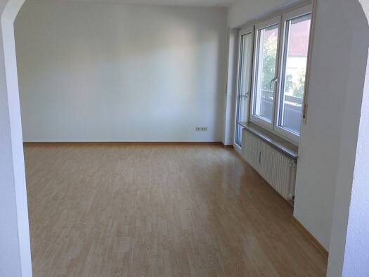 Wohnung zur Miete 1.060 € 3,5 Zimmer 88 m² Geschoss 1/2 frei ab 01.10.2026 Katzwang Südliche Außenstadt 90455