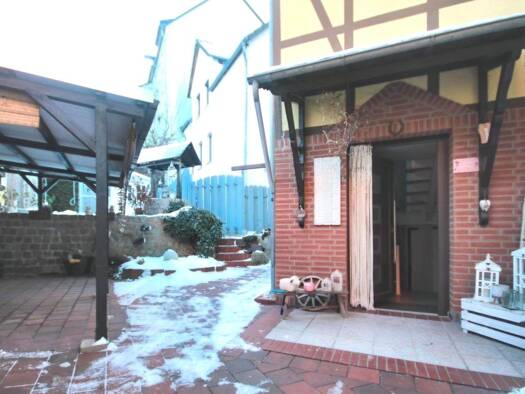 Mehrfamilienhaus zum Kauf 6 Zimmer 140 m² 252 m² Grundstück Greiz 07973