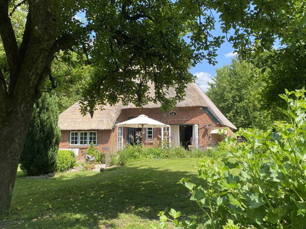 Bauernhaus zum Kauf provisionsfrei 890.000 € 5 Zimmer 120 m² 1.596 m² Grundstück frei ab 01.09.2025 Stawedder 9 Sierksdorf Sierksdorf 23730