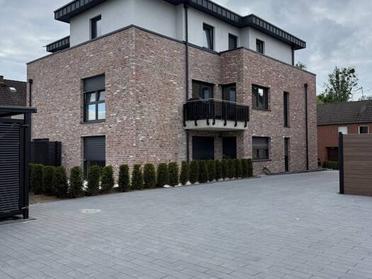 Terrassenwohnung zur Miete 1.150 € 3 Zimmer 76 m² Geschoss EG/2 frei ab 01.11.2026 Flahstraß Geilenkirchen 52511