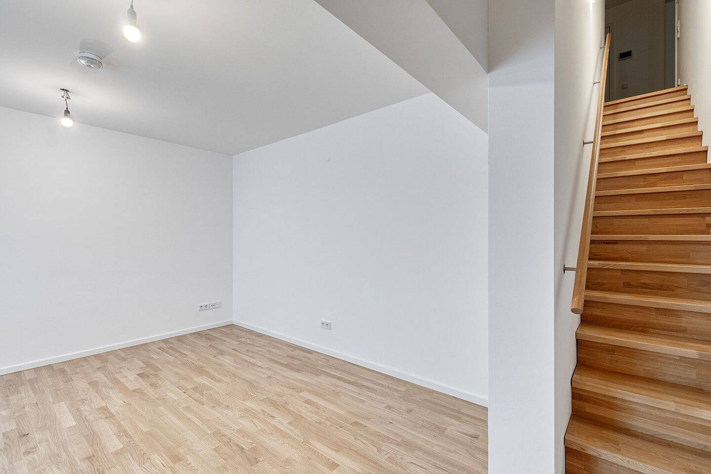 ***Exklusive 3-Zimmer Gartenwohnung mit Hobbyraum in München Solln*** – München – Vorschaubild 18