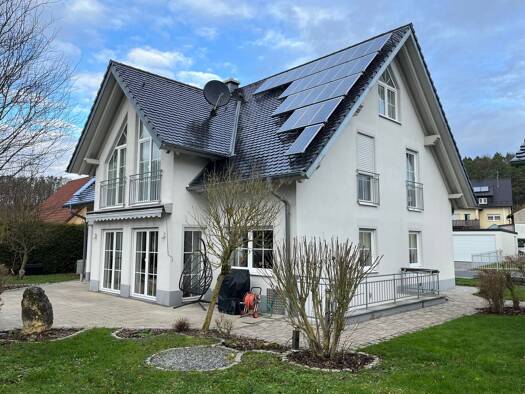 Haus zum Kauf 648.000 € 6 Zimmer 180 m² 1.094 m² Grundstück Engelhardsberg Wiesenttal 91346