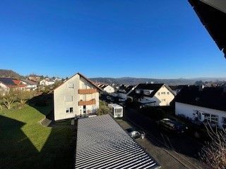 Wohnung zur Miete 670 € 4 Zimmer 67 m²<br/>Wohnfläche 2.<br/>Geschoss 01.02.2025<br/>Verfügbarkeit Kreuzbergstraße 16-18 Marbach Petersberg 36100