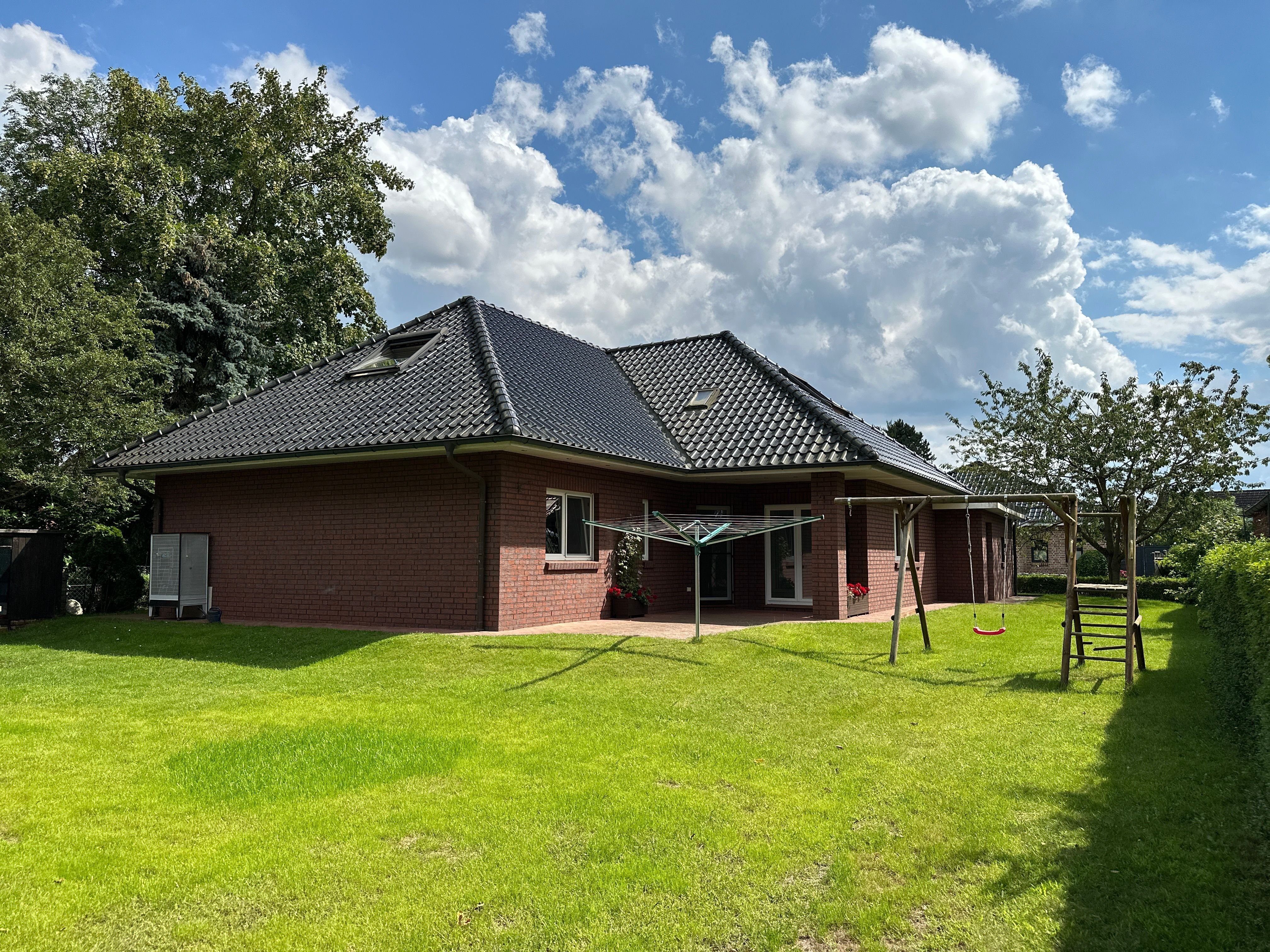 Bungalow zum Kauf 495.000 € 6 Zimmer 164 m²<br/>Wohnfläche 712 m²<br/>Grundstück ab sofort<br/>Verfügbarkeit Brietlingen Brietlingen 21382