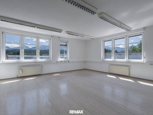 Bürofläche zur Miete 1.714 € Triglavstraße Auen Villach 9500