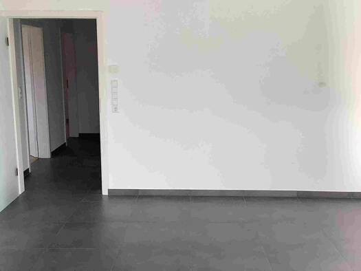 Wohnung zur Miete 950 € 2,5 Zimmer 87 m² frei ab sofort Wathlingen 29339