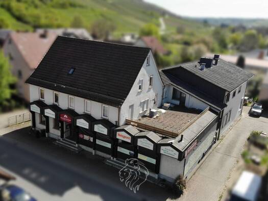 Haus zum Kauf 320.000 € 14 Zimmer 162 m² 1.454 m² Grundstück Markelsheim Bad Mergentheim / Markelsheim 97980