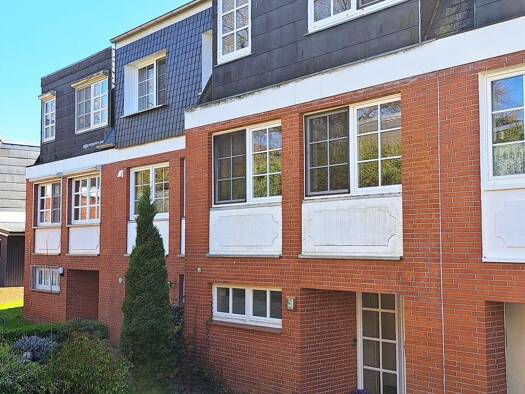 Reihenmittelhaus zum Kauf 189.000 € 4 Zimmer 144 m² 268 m² Grundstück Tilsiter Straße 2 d Kellinghusen 25548