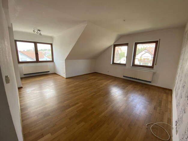 Wohnung zur Miete 550 € 2 Zimmer 50 m² Dachgeschoss, 3. Geschoss Talstraße 10 Erlenbach Erlenbach 74235