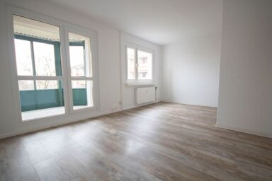 Wohnung zur Miete 335 € 3 Zimmer 57,7 m² 4. Geschoss Weißenfelser Str. 42 Silberhöhe Halle (Saale) 06132