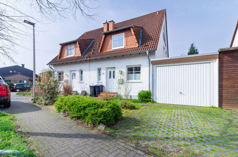 Doppelhaushälfte zum Kauf 350.000 € 4 Zimmer 130,7 m²<br/>Wohnfläche 391 m²<br/>Grundstück Zypressenstraße Statistischer Bezirk 23 Hamm 59071