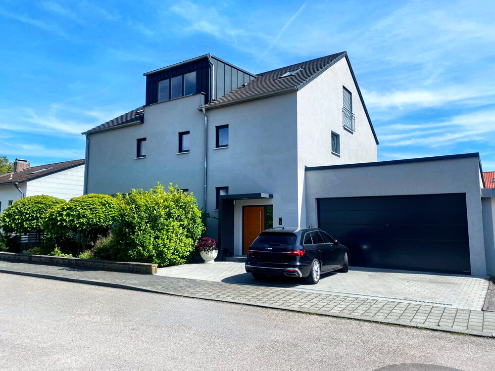 Mehrfamilienhaus zum Kauf 1.395.000 € 6 Zimmer 288,5 m²<br/>Wohnfläche 720 m²<br/>Grundstück Spitalhof Ingolstadt 85051