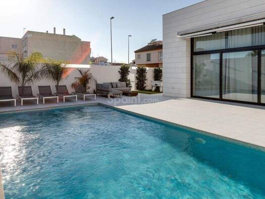 Villa zum Kauf provisionsfrei 395.000 € 4 Zimmer 111 m² Calle Miguel Servet Pilar de la Horadada 03190