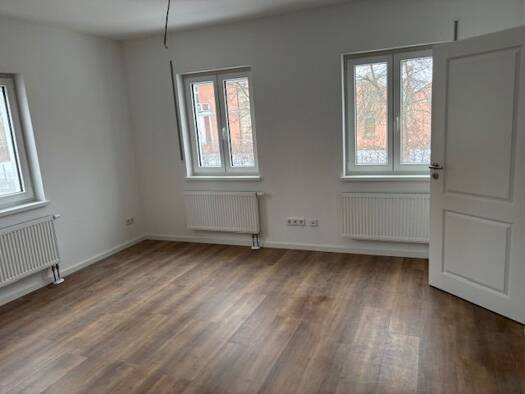 Wohnung zur Miete 1.100 € 3 Zimmer 85 m² Geschoss EG/1 frei ab sofort Roth 91154
