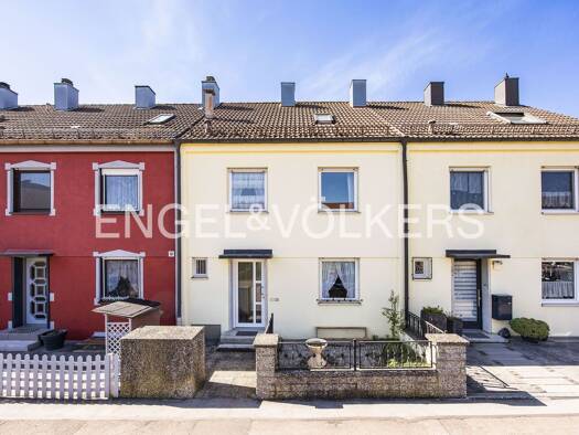 Reihenmittelhaus zum Kauf 299.000 € 6 Zimmer 111 m² 189 m² Grundstück Roth Roth 91154