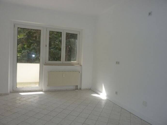 Chemnitz Kaßberg 2 Raum Wohnung mit Balkon- Keine WG- – Walter Örtel Str. 43, 9112 Chemnitz – Vorschaubild 12