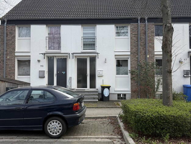 Reihenmittelhaus zur Miete 1.492 € 4 Zimmer 116 m² 132 m² Grundstück frei ab 01.07.2026 Rosellen Neuss 41470