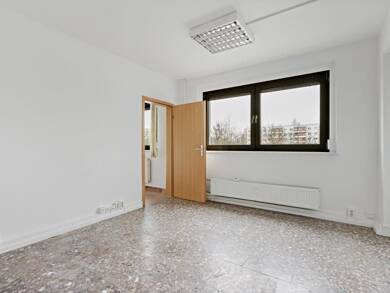Laden zur Miete 560 € 2 Zimmer 79,3 m² Verkaufsfläche Gustav-Staude-Straße 7a Silberhöhe Halle (Saale) 06132