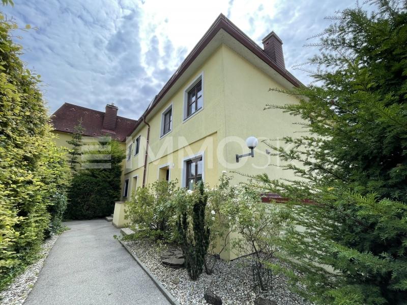 Einfamilienhaus zum Kauf 549.000 € 5 Zimmer 200 m²<br/>Wohnfläche ab sofort<br/>Verfügbarkeit Laxenburg 2361