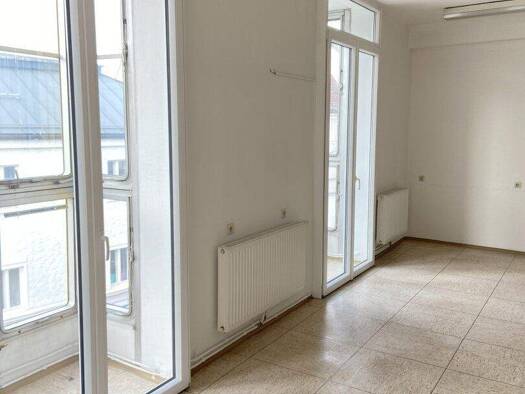 Büro zur Miete 5,33 € 1 Zimmer Bahnhofstraße Ried im Innkreis 4910