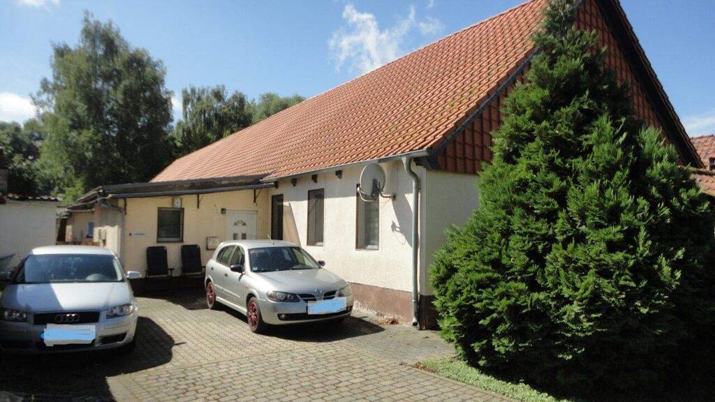 Mehrfamilienhaus zum Kauf als Kapitalanlage geeignet 180.000 € 310 m² 1.700 m² Grundstück Nienhagen 39397