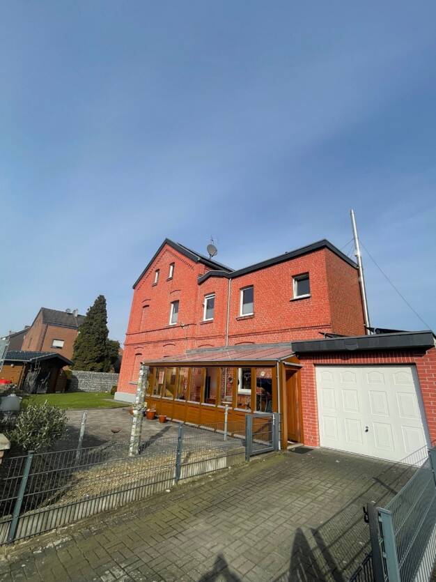 Doppelhaushälfte zum Kauf 349.000 € 5 Zimmer 130 m² 345 m² Grundstück frei ab 01.10.2025 Hermges Mönchengladbach 41065