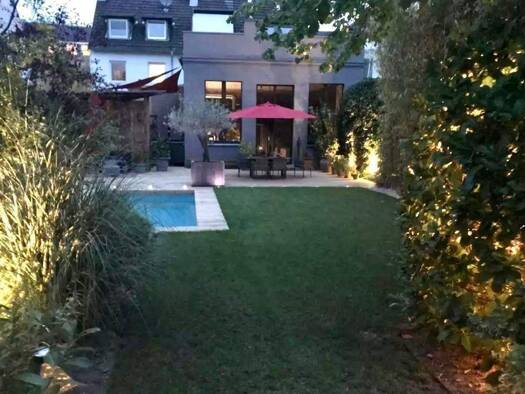 Mehrfamilienhaus zum Kauf 1.298.000 € 500 m² 975 m² Grundstück Holweide Köln 51067