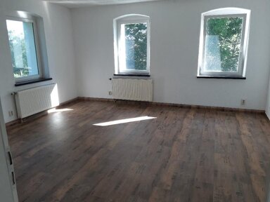 Wohnung zur Miete 395 € 3 Zimmer 75 m² 1. Geschoss Lichtenberger Straße 5 Oberbobritzsch Bobritzsch 09627