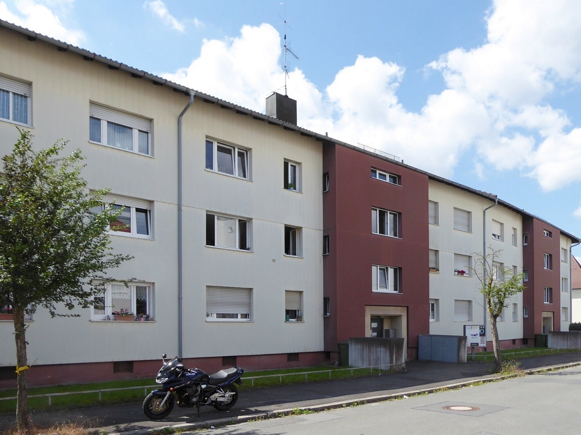 Wohnung zum Kauf 99.000 € 1 Zimmer 39 m²<br/>Wohnfläche 1.<br/>Geschoss Friedhofstraße 5 Lauf links Lauf an der Pegnitz 91207