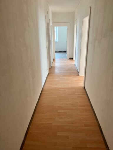 Wohnung zur Miete 360 € 2 Zimmer 63 m² Bahnhofsplatz 3 Wiesau 95676