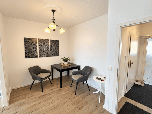 Wohnung zum Kauf 55.000 € 3 Zimmer 57 m² 3. Geschoss Markersdorf Chemnitz 09122