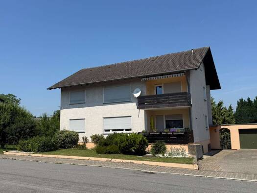 Einfamilienhaus zum Kauf 449.000 € 8 Zimmer 210 m² 721 m² Grundstück Zuzenhausen 74939