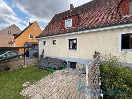 Doppelhaushälfte zum Kauf 190.000 € 4 Zimmer 106 m² 223 m² Grundstück Plattling 94447